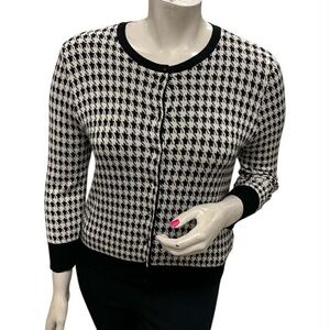 Cable & Gauge Black and White Houndstooth Sweater Size XL